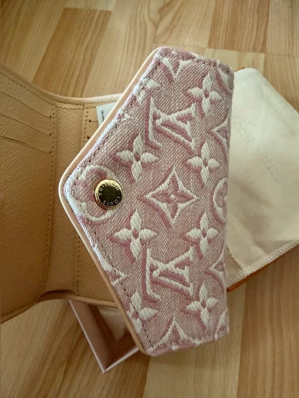 Louis Vuitton Pink & Cream Monogram Compact Wallet - Picture 6 of 13